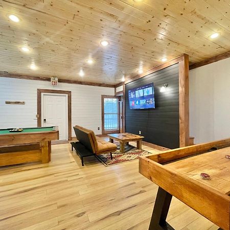 Lazy Bear Cabin Sevierville Exterior photo