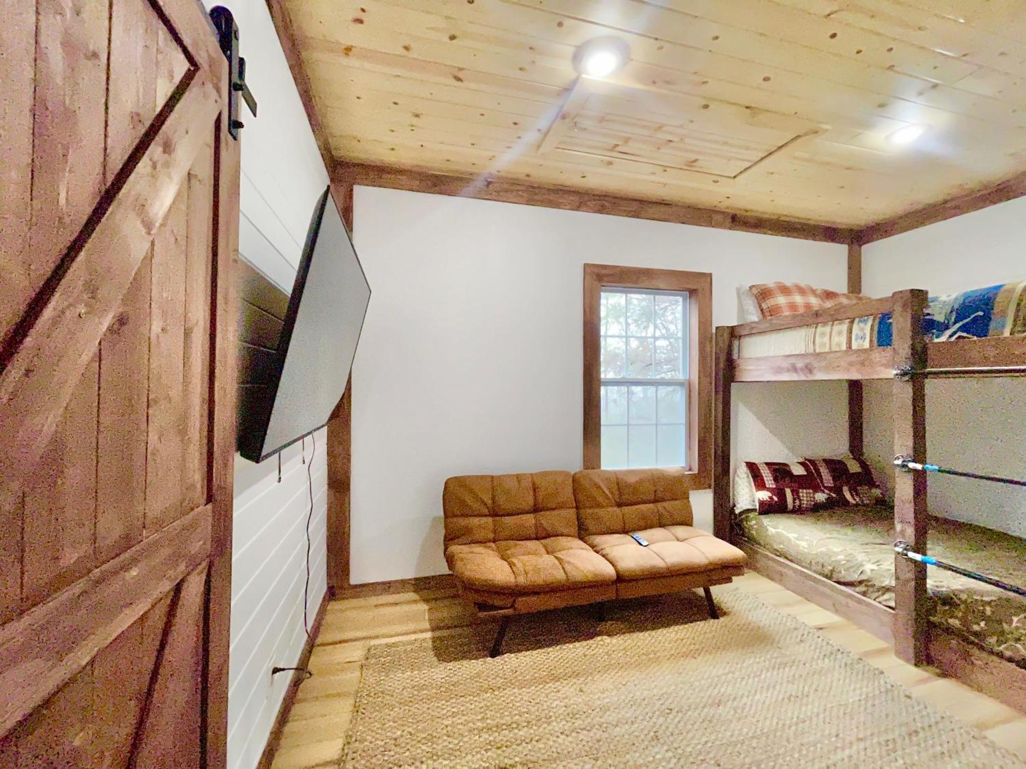Lazy Bear Cabin Sevierville Exterior photo