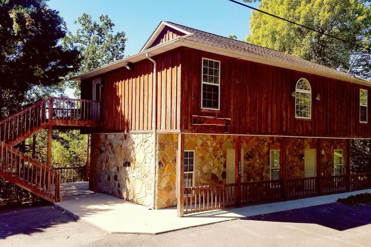Lazy Bear Cabin Sevierville Exterior photo